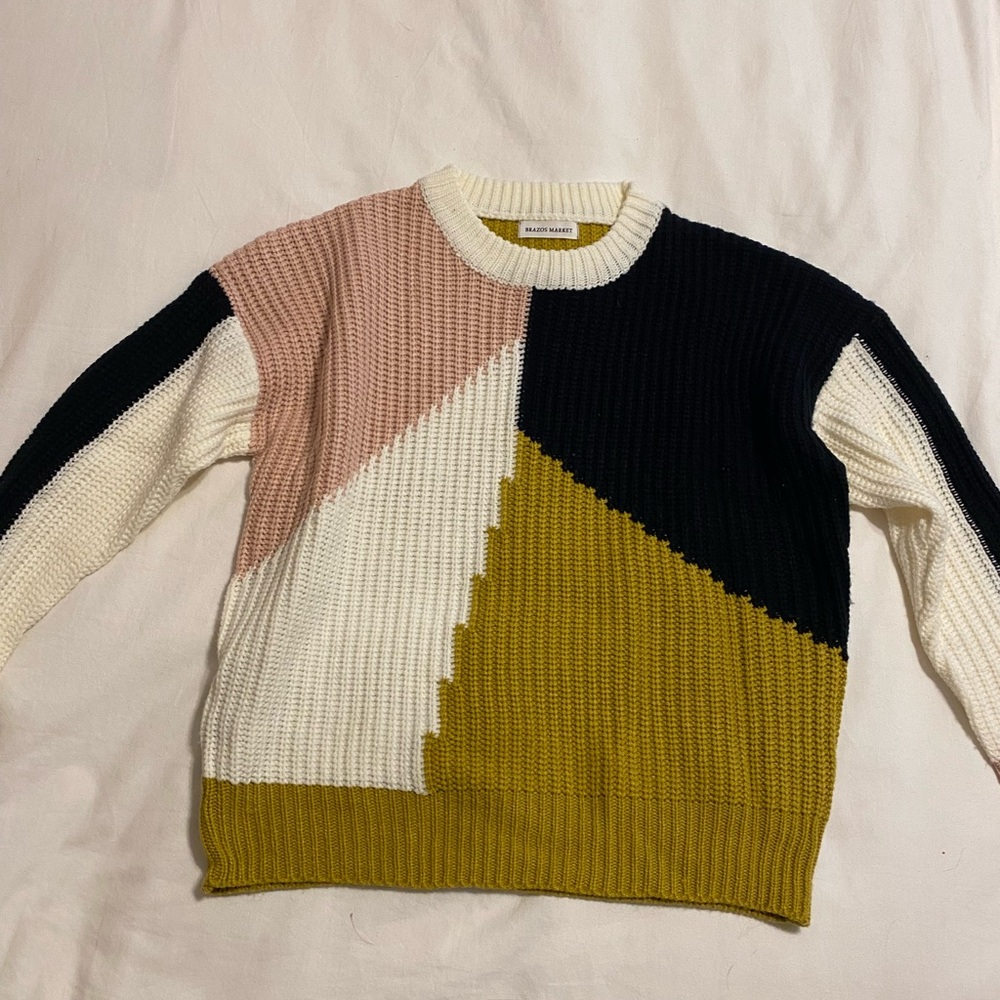 Colorblock Sweater - Picture 2 of 3
